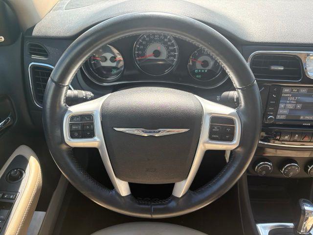 2014 Chrysler 200 - $5,864