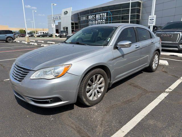 2013 Chrysler 200