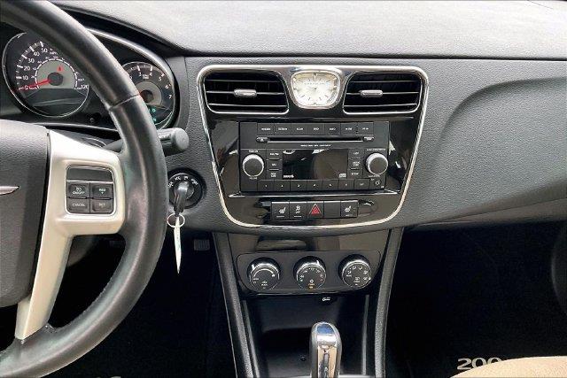 2013 Chrysler 200 - $6,493