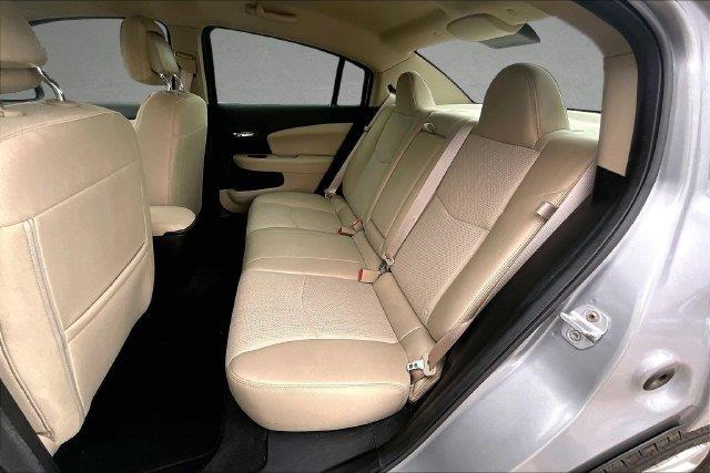2013 Chrysler 200 - $6,493