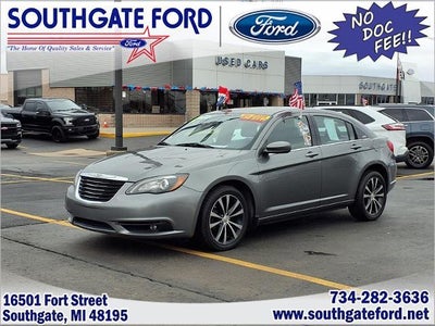 Photo of a 2012 Chrysler 200 S 4DR Sedan for sale