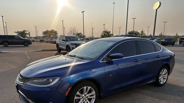 2016 Chrysler 200 Limited Platinum