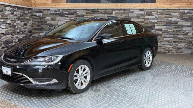 2016 Chrysler 200 Limited