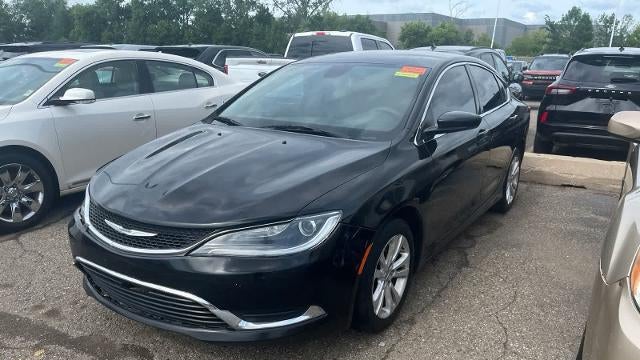 2016 Chrysler 200 Limited