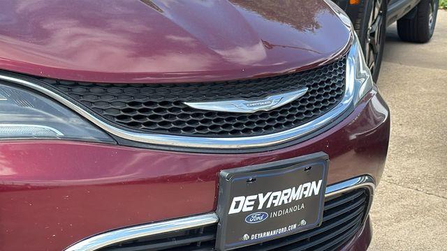 2017 Chrysler 200 Limited