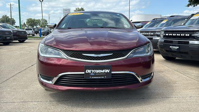 2017 Chrysler 200 Limited