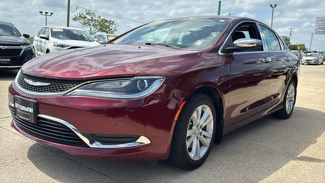 2017 Chrysler 200 Limited