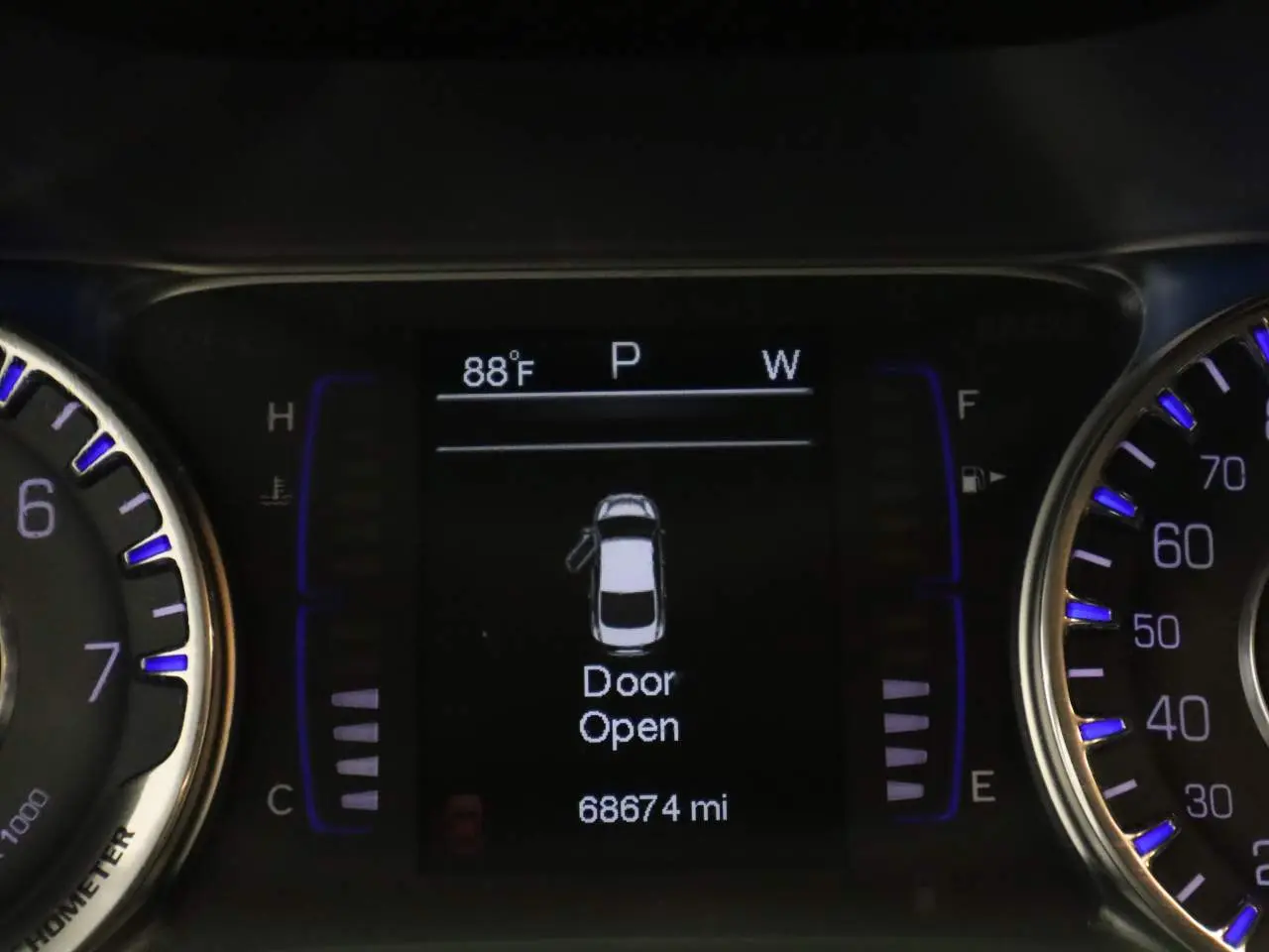 2015 Chrysler 200 - $8,724