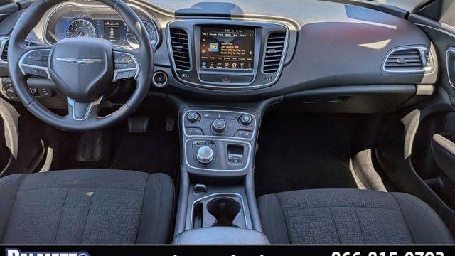 2016 Chrysler 200 Limited Platinum