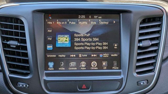 2016 Chrysler 200 Limited Platinum
