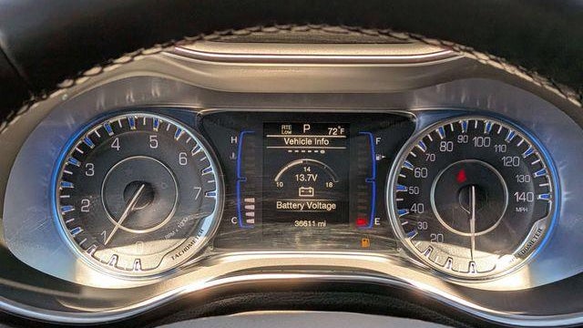 2016 Chrysler 200 Limited Platinum