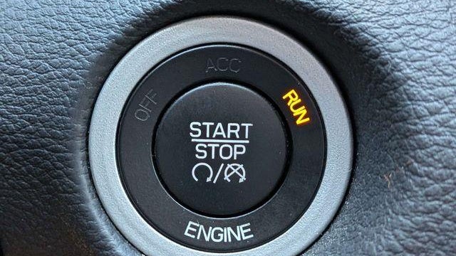 2016 Chrysler 200 Limited Platinum
