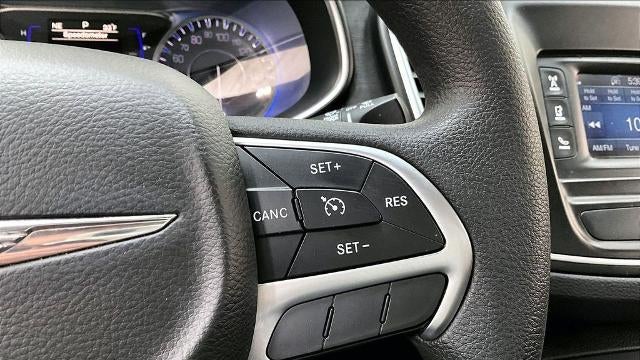 2016 Chrysler 200 Limited Platinum