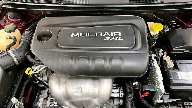 2016 Chrysler 200 Limited Platinum