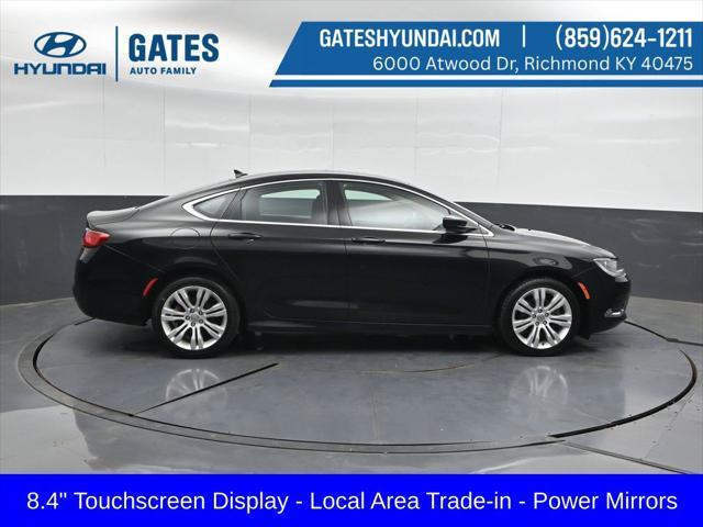 2016 Chrysler 200 - $10,488