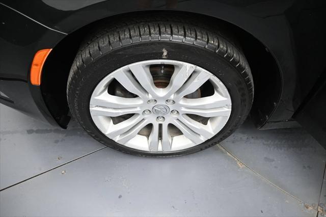 2016 Chrysler 200 - $10,488