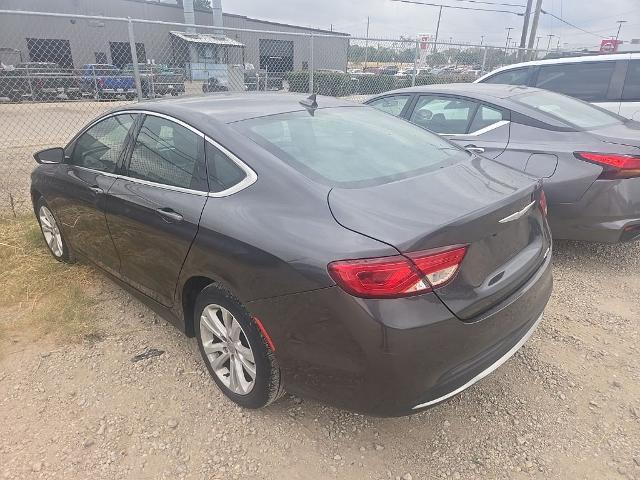 2016 Chrysler 200 - $11,750