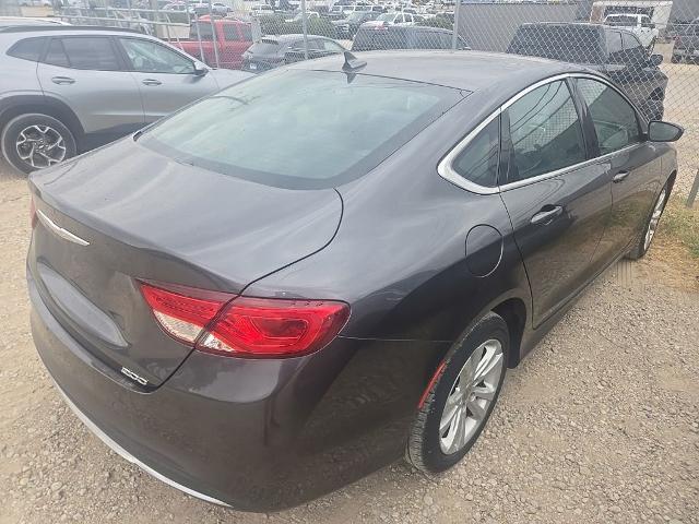 2016 Chrysler 200 - $11,750