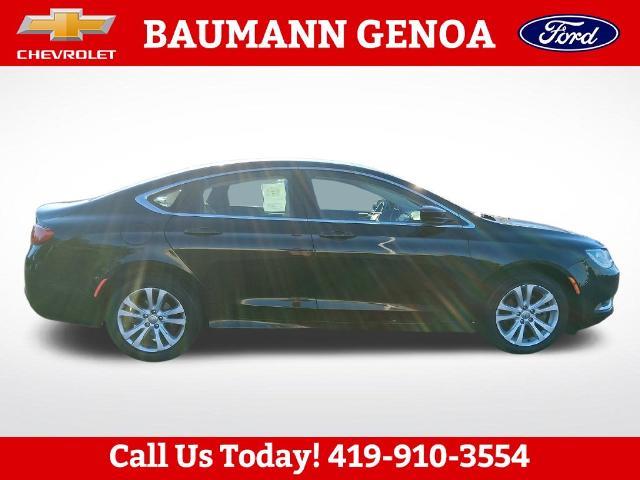 2015 Chrysler 200 - $6,313