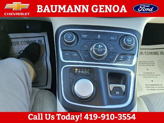 2015 Chrysler 200 - $6,313