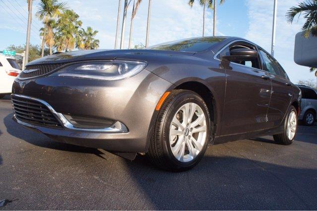 2015 Chrysler 200