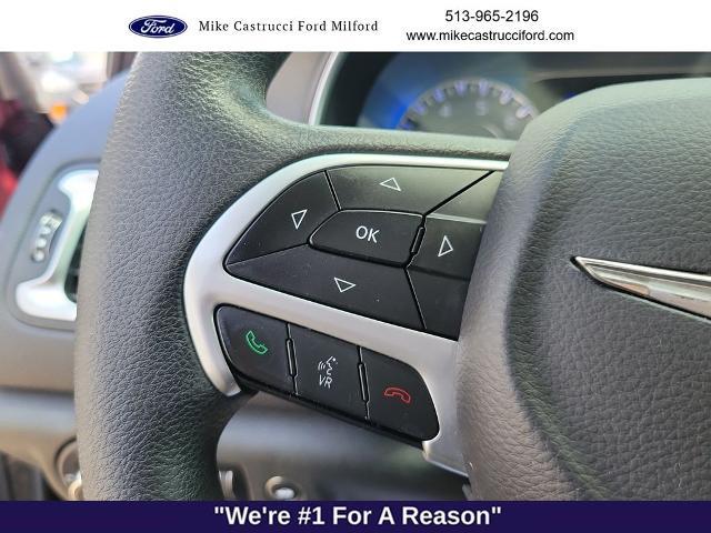 2015 Chrysler 200 - $6,575