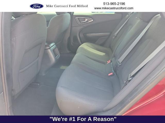 2015 Chrysler 200 - $6,575