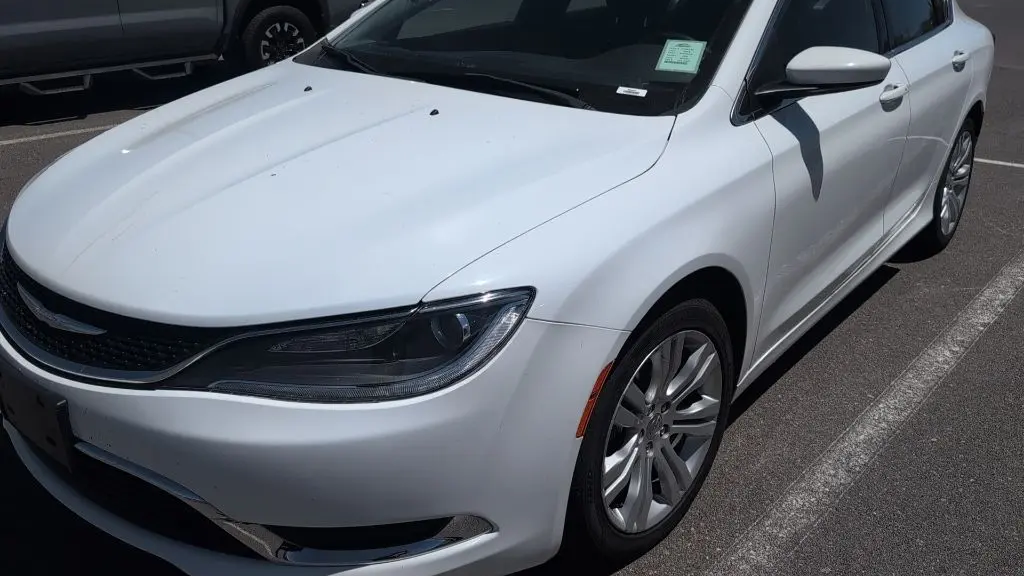 Preowned 2016 Chrysler 200 Limited Platinum for Sale