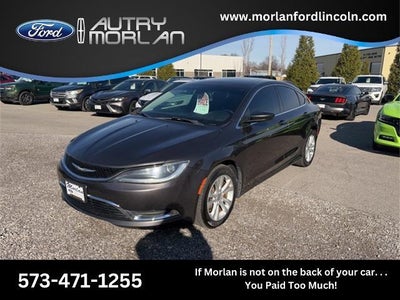 2017 Chrysler 200 Limited 4DR Sedan