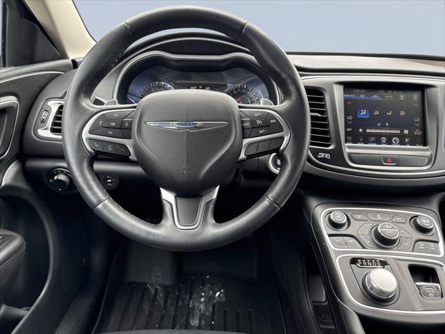 2017 Chrysler 200 - $14,000