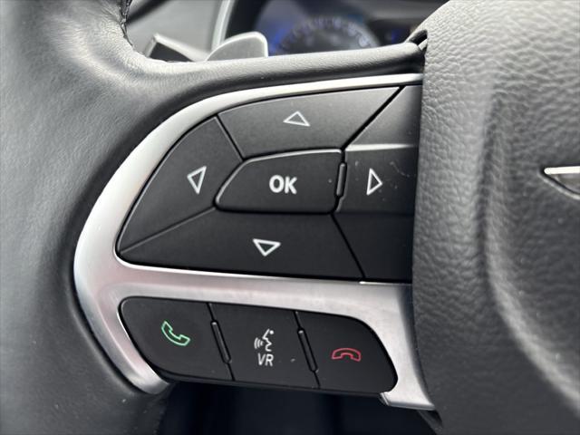 2017 Chrysler 200 - $14,000