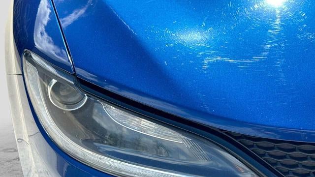 2016 Chrysler 200 S