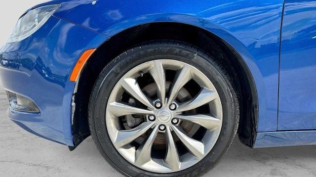 2016 Chrysler 200 S