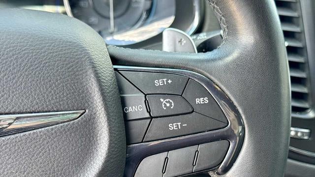 2016 Chrysler 200 S