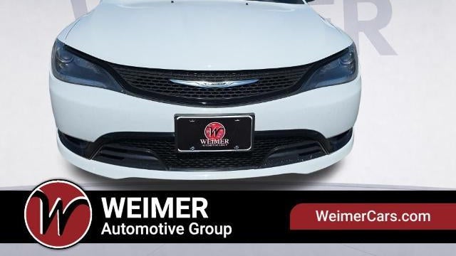 2015 Chrysler 200 S