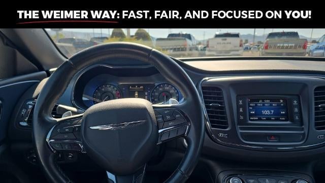 2015 Chrysler 200 S