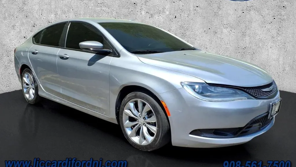 Preowned 2015 Chrysler 200 S for Sale