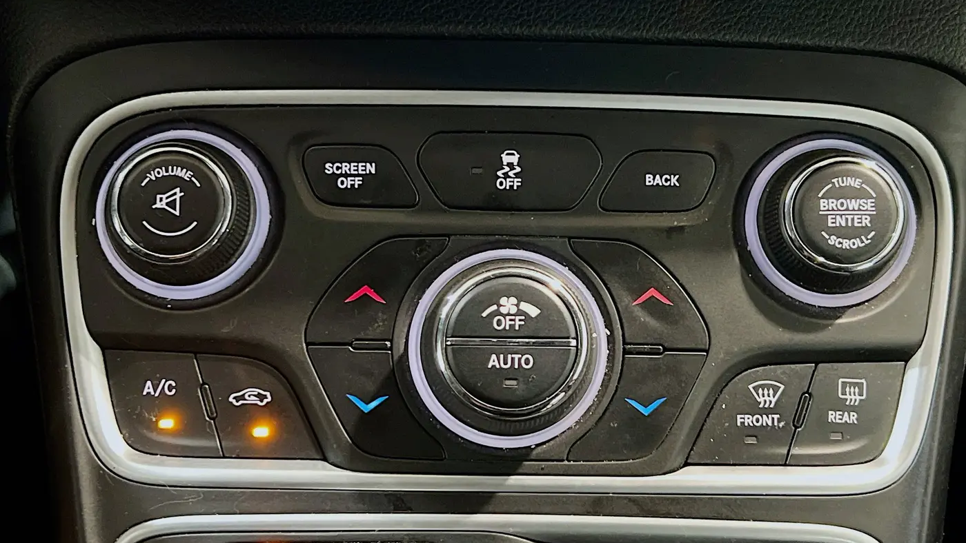 2015 Chrysler 200 C