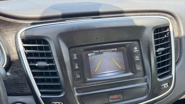 2015 Chrysler 200 C