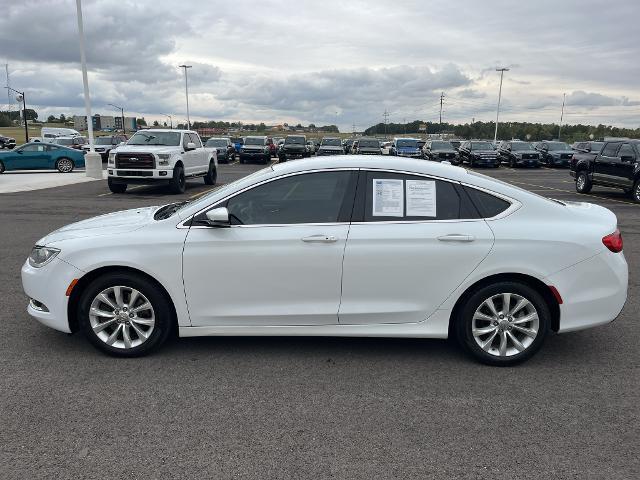 2015 Chrysler 200 - $10,389