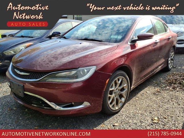 2016 Chrysler 200 - $6,995