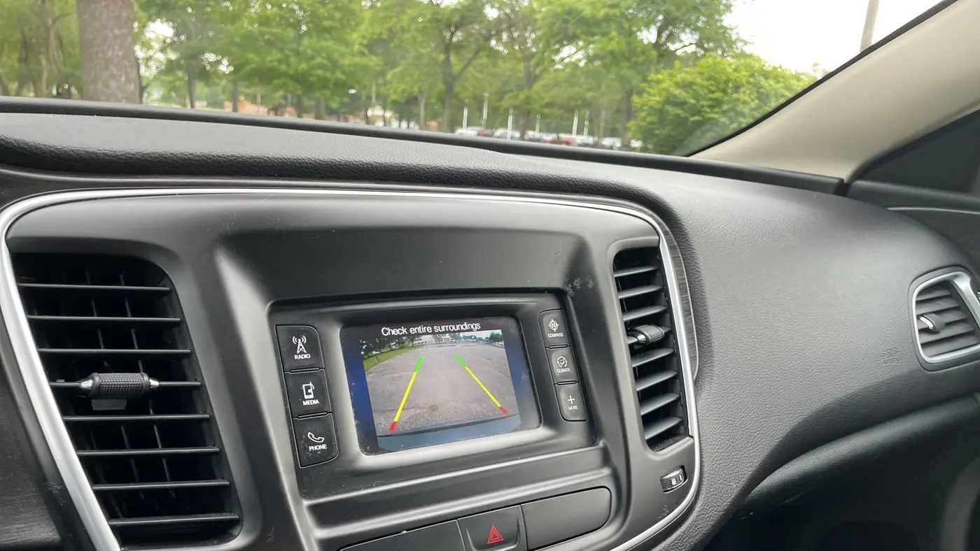 2017 Chrysler 200 LX