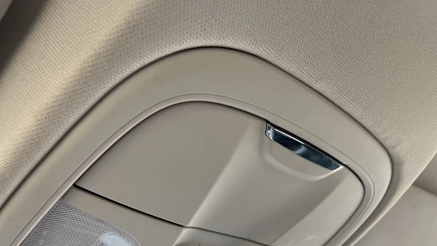 2017 Chrysler 200 LX