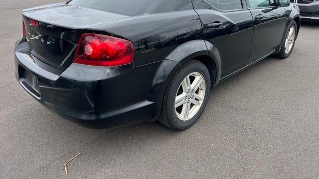 2013 Dodge Avenger SE