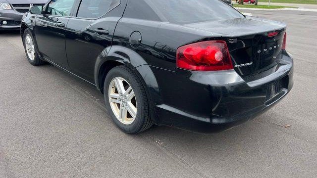 2013 Dodge Avenger SE