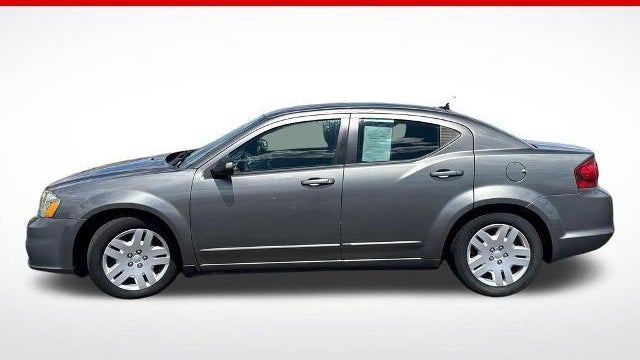 2012 Dodge Avenger SE