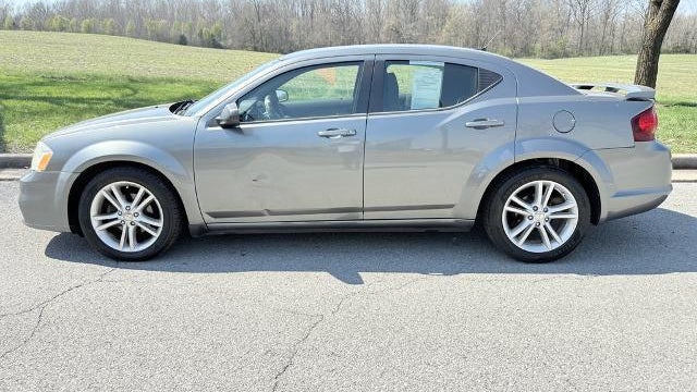 2013 Dodge Avenger SE