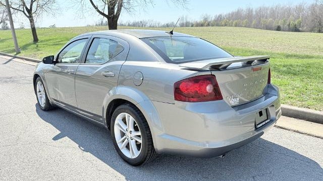 2013 Dodge Avenger SE