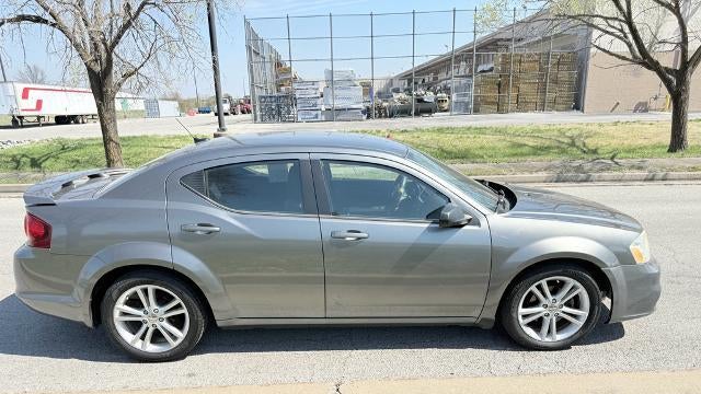 2013 Dodge Avenger SE