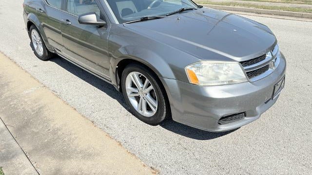 2013 Dodge Avenger SE